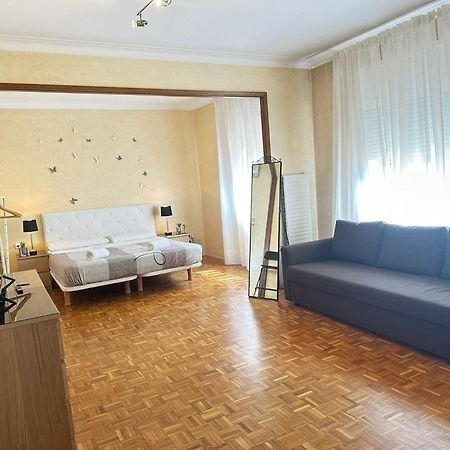 Rooms Villaroel Barcelona Zewnętrze zdjęcie