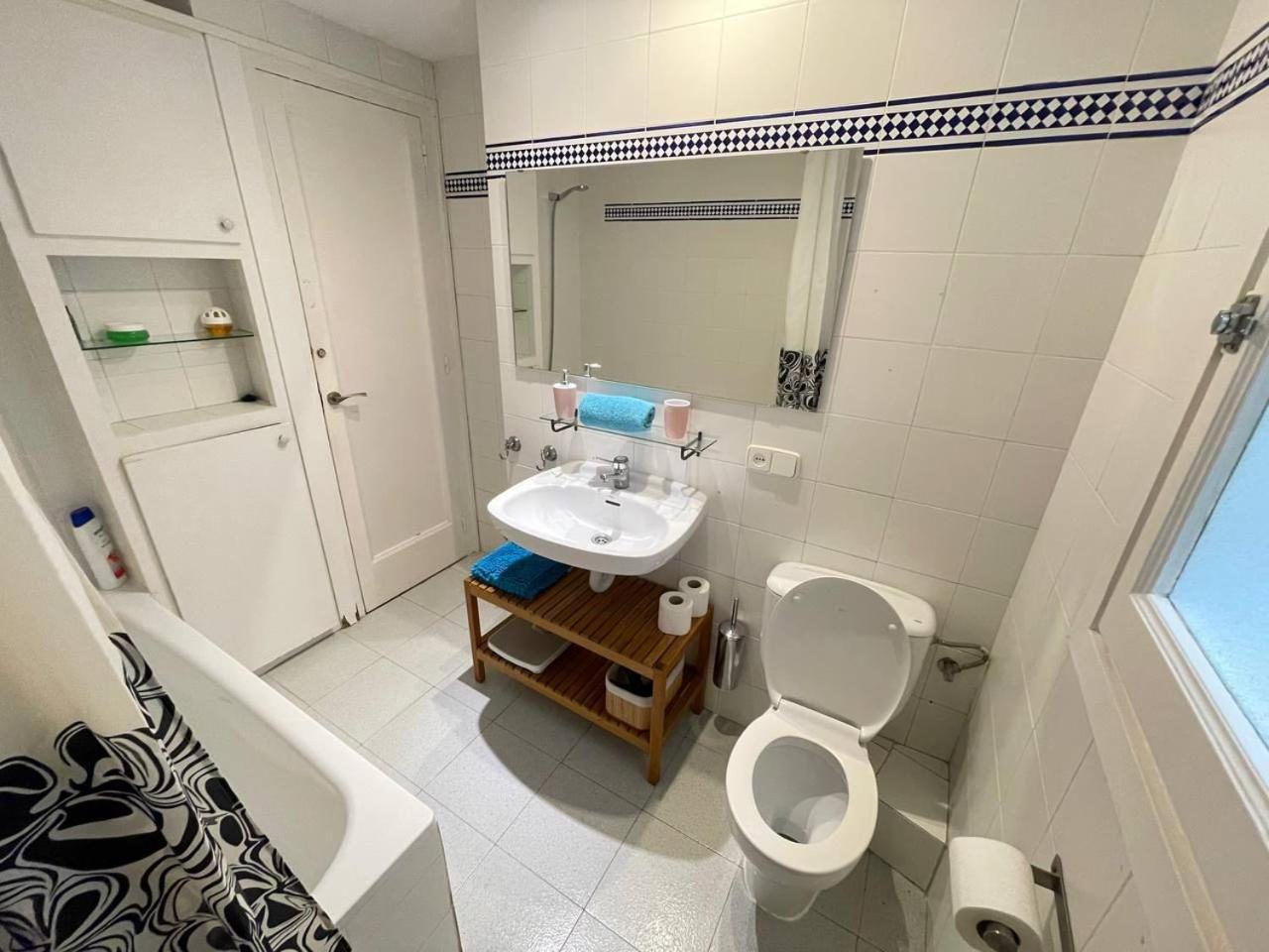 Rooms Villaroel Barcelona Zewnętrze zdjęcie