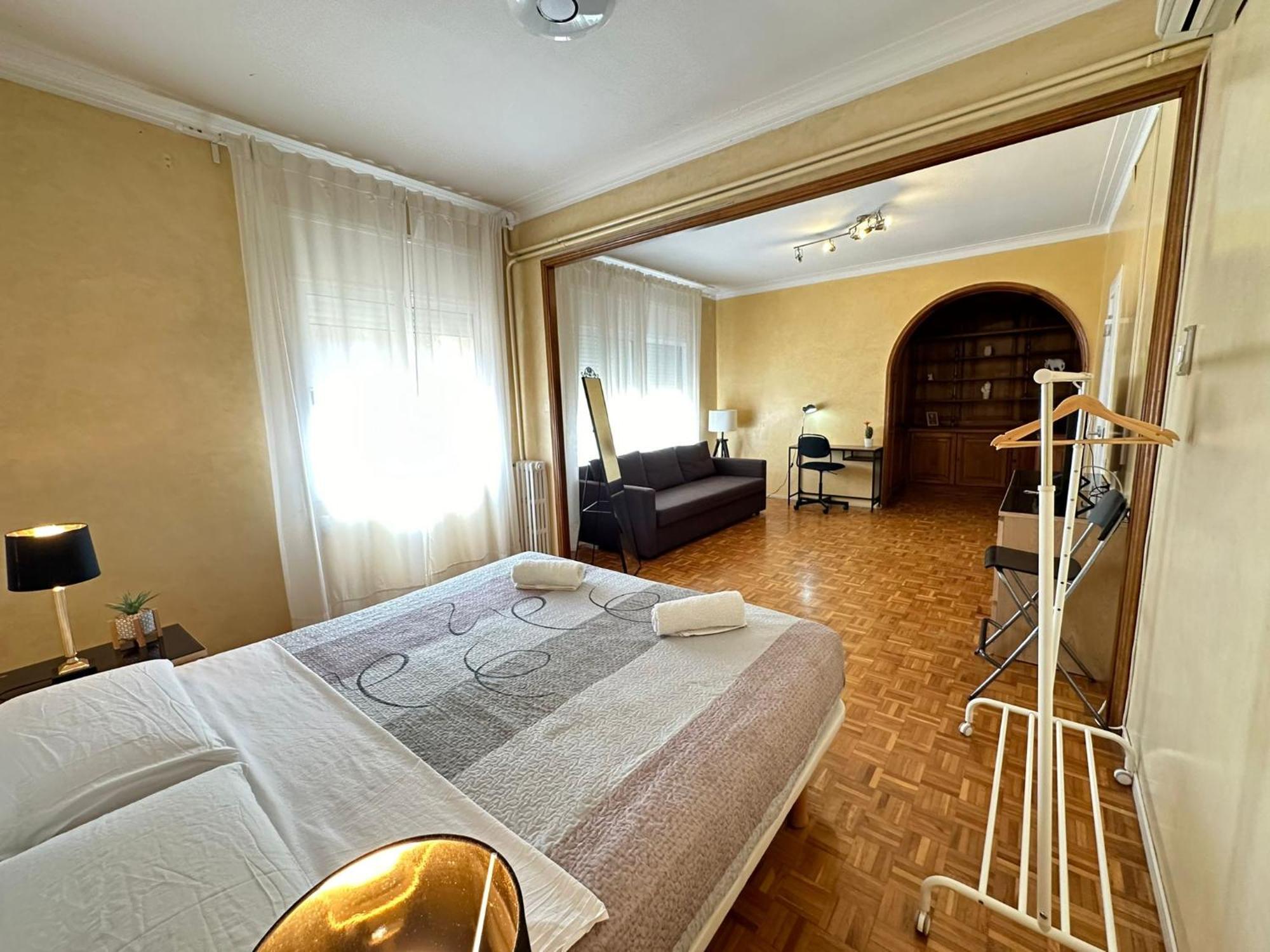Rooms Villaroel Barcelona Zewnętrze zdjęcie