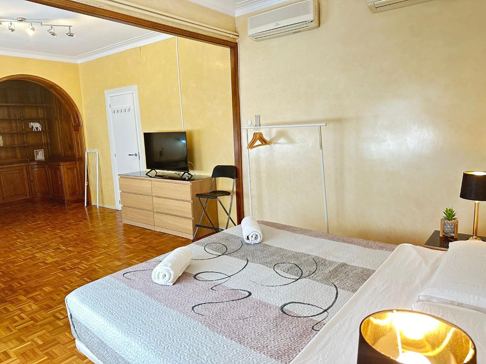 Rooms Villaroel Barcelona Zewnętrze zdjęcie