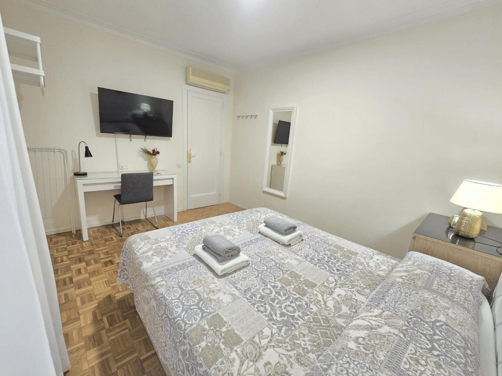 Rooms Villaroel Barcelona Zewnętrze zdjęcie