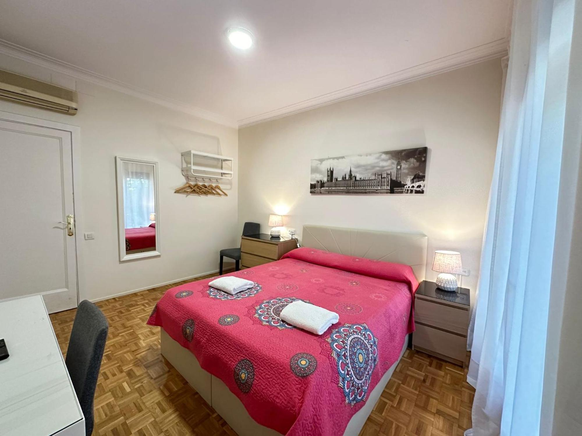 Rooms Villaroel Barcelona Zewnętrze zdjęcie